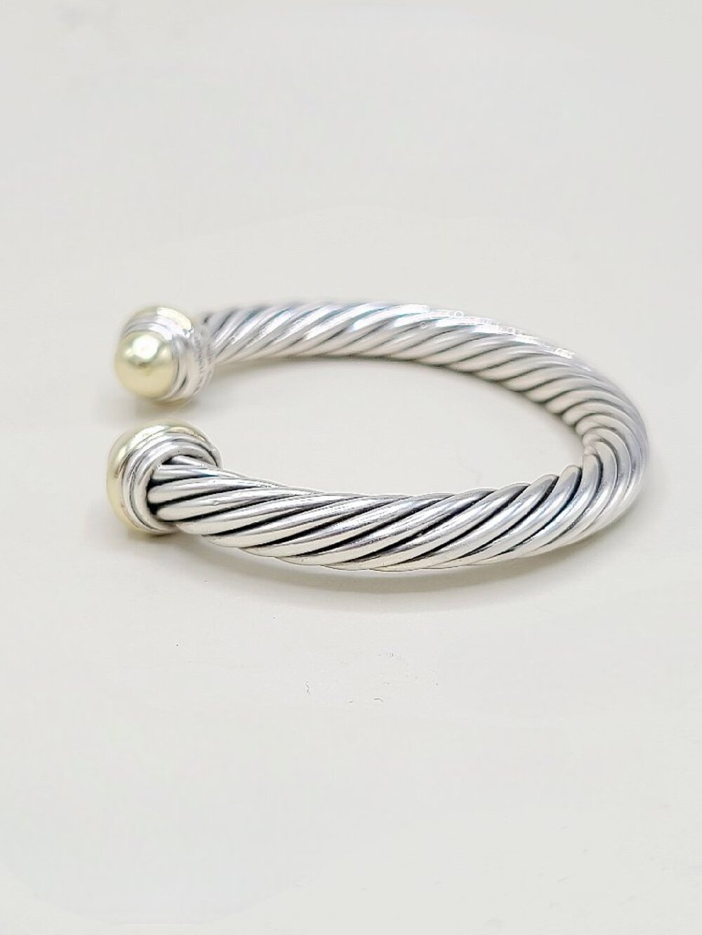 David Yurman Classic Cable Bracelet w/ 14K Yellow Gold - 7mm - Size Medium - Picture 5 of 9